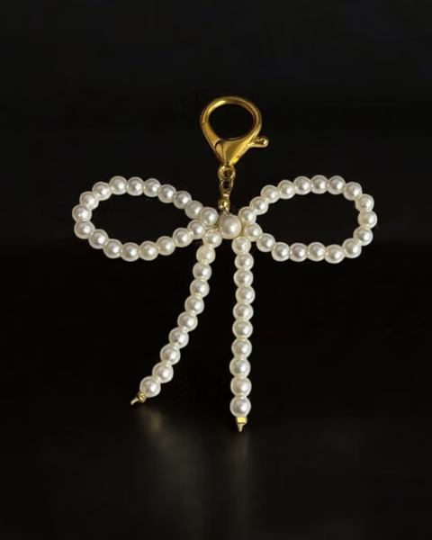 PEARL BOW BAG CHARM